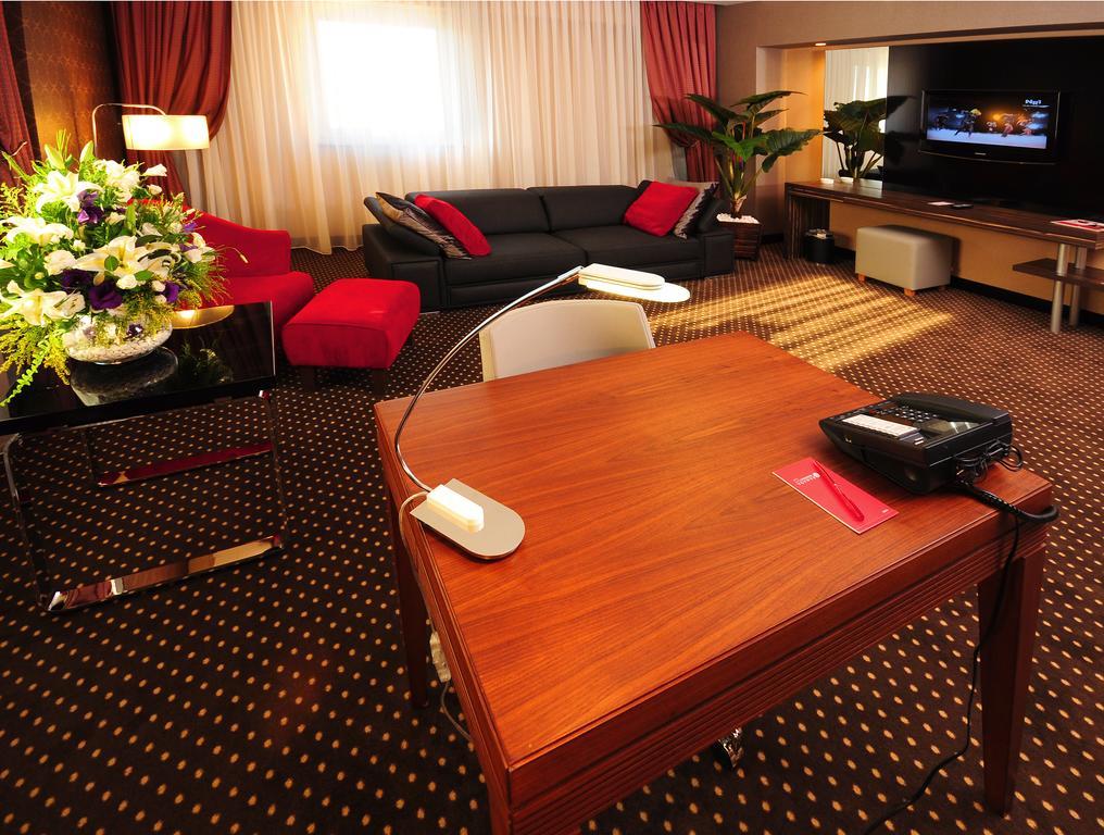 ホテル ラマダ プラザ バイ ウィンダム イズミット コジャエリ エクステリア 写真 Suite